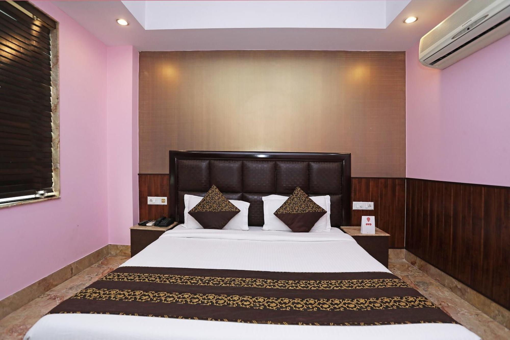 Oyo Hotel Vedas Heritage Delhi  Buitenkant foto